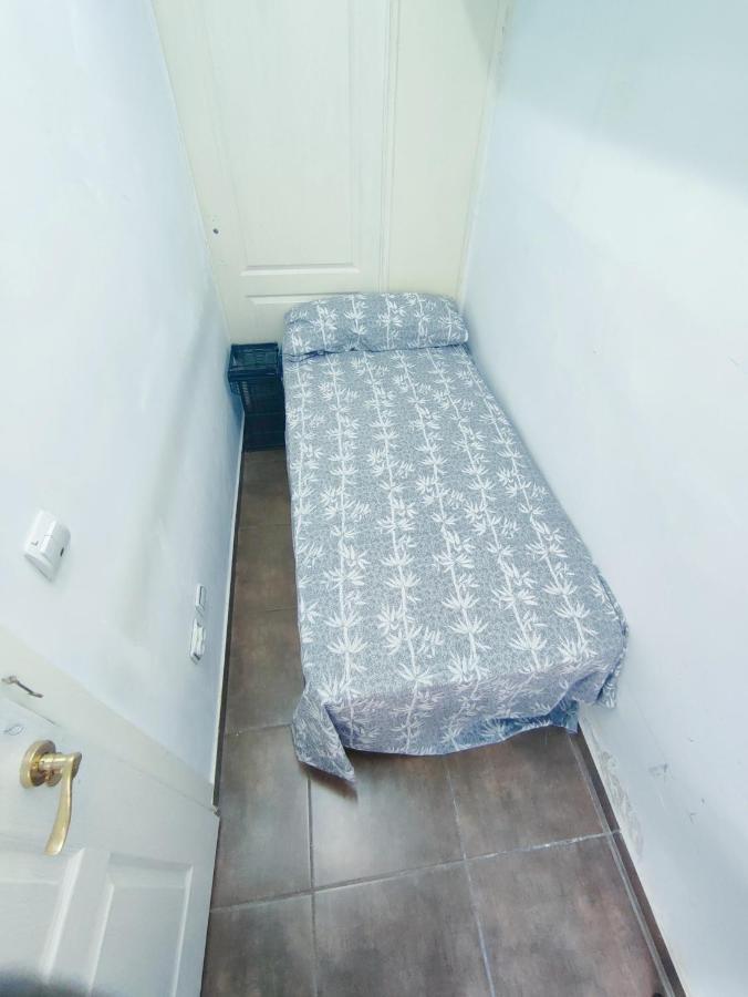 Апартаменти Nice Flat Within Walking Range To The Beach Барселона Екстер'єр фото