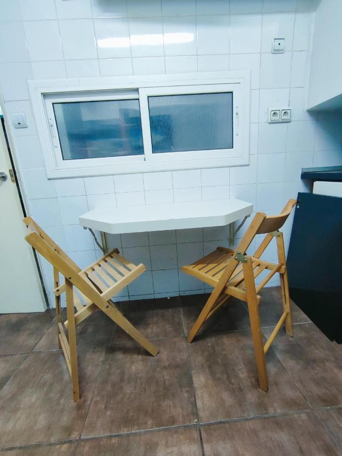 Апартаменти Nice Flat Within Walking Range To The Beach Барселона Екстер'єр фото