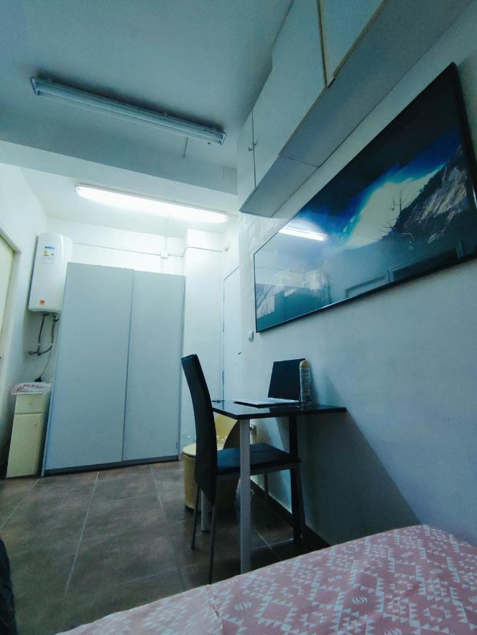 Апартаменти Nice Flat Within Walking Range To The Beach Барселона Екстер'єр фото