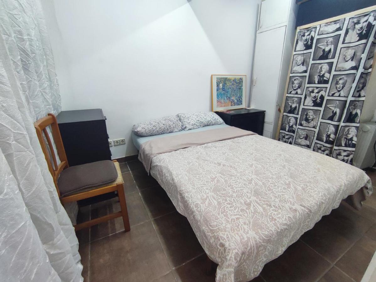 Апартаменти Nice Flat Within Walking Range To The Beach Барселона Екстер'єр фото